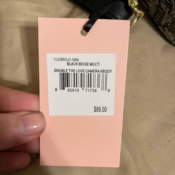 Juicy Couture Double the Love Camera Crossbody - Picture 7 of 7